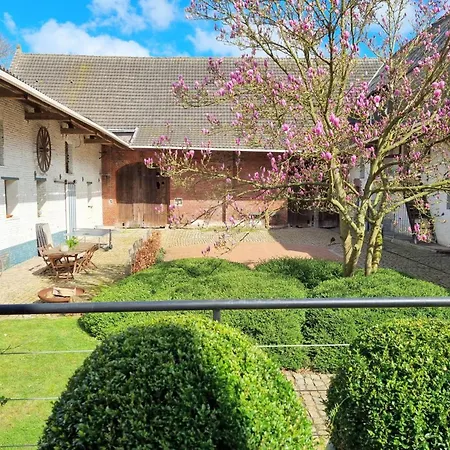 Grande Maison Bourgeoise Avec Cour Privative, 5 Chambres, Wifi, Proche Commerces Et Nature - Fr-1-510-186 *