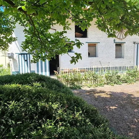 Grande Maison Bourgeoise Avec Cour Privative, 5 Chambres, Wifi, Proche Commerces Et Nature - Fr-1-510-186 * Abscon