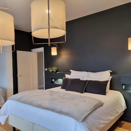 Grande Maison Bourgeoise Avec Cour Privative, 5 Chambres, Wifi, Proche Commerces Et Nature - Fr-1-510-186 * Abscon