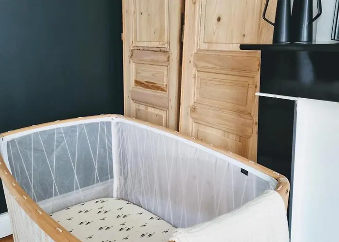 Grande Maison Bourgeoise Avec Cour Privative, 5 Chambres, Wifi, Proche Commerces Et Nature - Fr-1-510-186 בית נופש Abscon